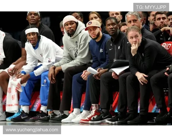 球迷反击KD自称主队一员KD回应接受现实的无奈